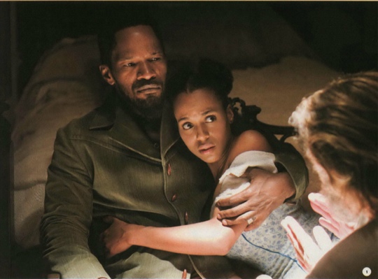 Jamie Foxx and Kerry Washington in Django Unchained