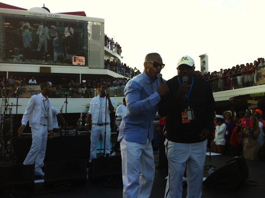 Jamie Foxx, Jay Anthony Brown on the Fantastic Voyage Jamie Foxx, Jay Anthony Brown on the Fantastic Voyage